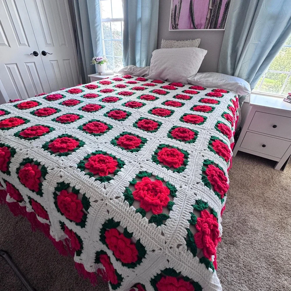 Red Rose Granny Square Chrochet Blanket-‎ Handmade Afghan Throw, Vintage 1970's